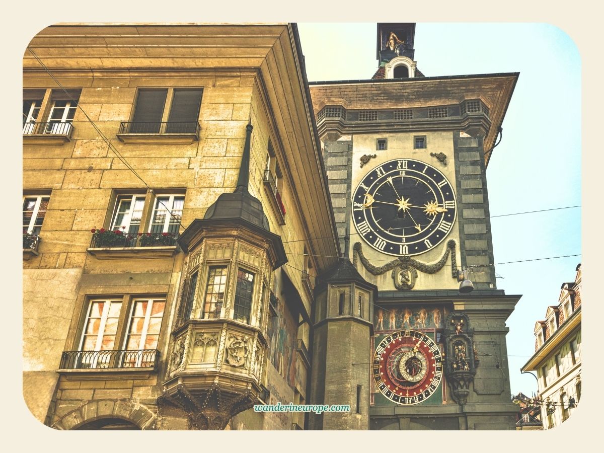 Zytglogge and the beautiful building beside the clock tower in Bern, Switzerland